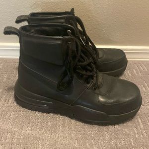 Nike High Tops - Black